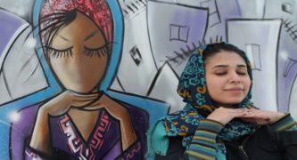 Female Afghan Graffiti Artist Seeks Change Through Murals