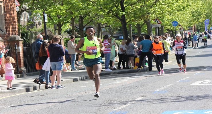 Ethiopian Marathoner Who Made Rio Protest Returns From Exile