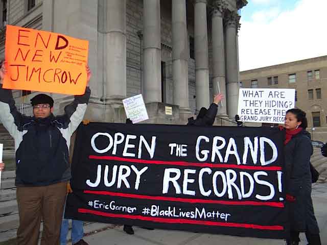Eric Gardner Grand Jury Transparency Protest