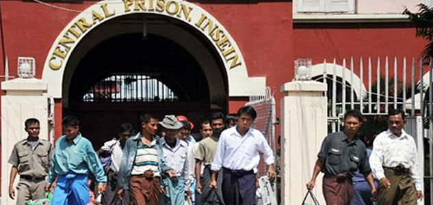 Burma Political Prisoners Freed Dissidents