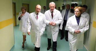 Russia: Health Workers Face Retaliation for Speaking Out