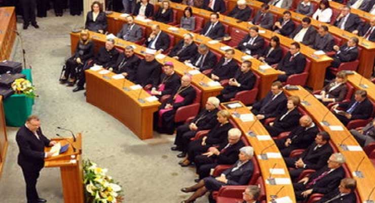 Croatia Dissolves Parliament