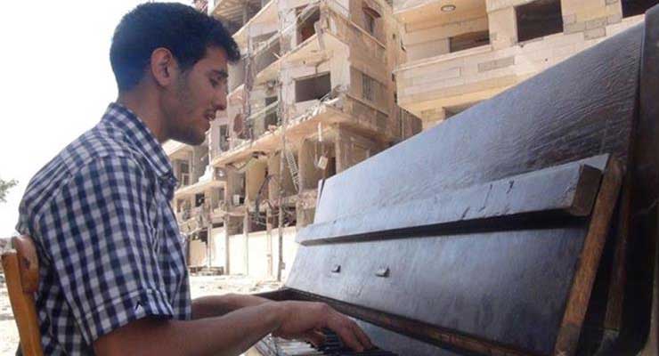 Refugee Palestinian Pianist