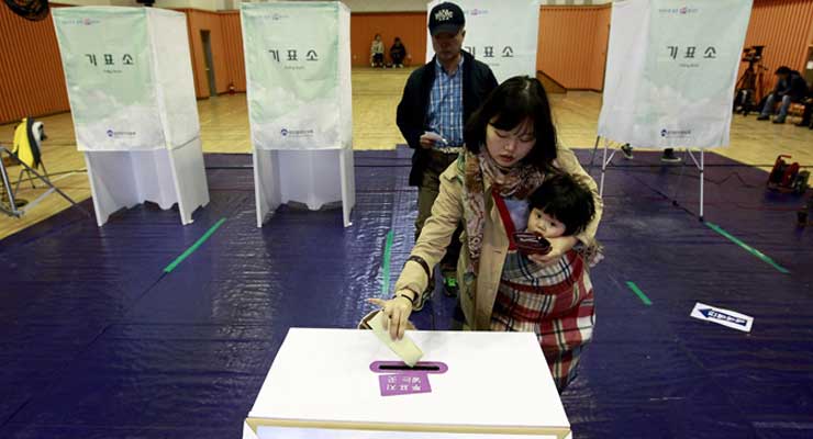 South Korean Election Reform Standoff