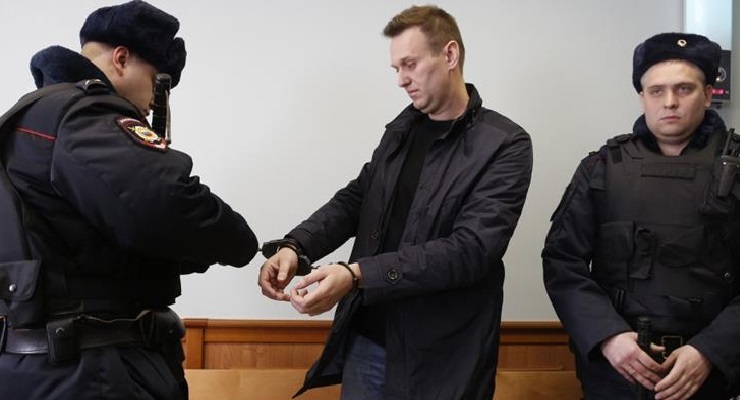 Russia Bars Alexei Navalny 2018