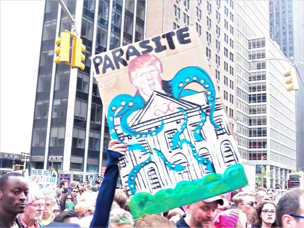 Tax March to Trump Towers