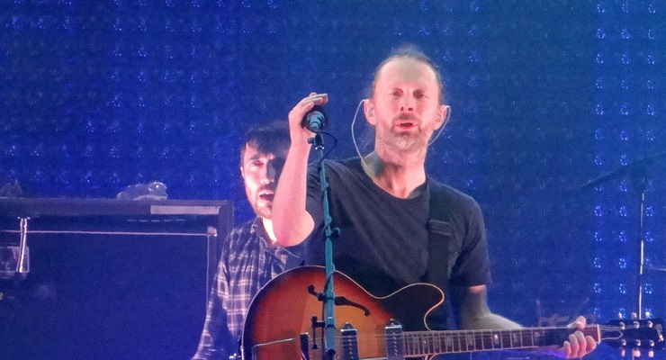 Radiohead Hits Controversy