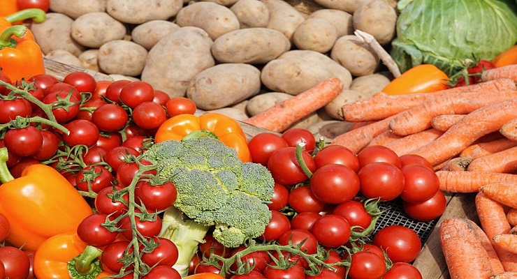 Mnangagwa Tells Angry Hungry Zimbabweans to Eat Vegetables