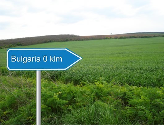 Bulgaria's election reflects road sign