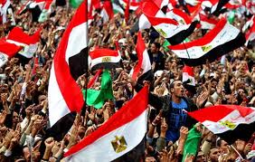 egypt protest flags crowd