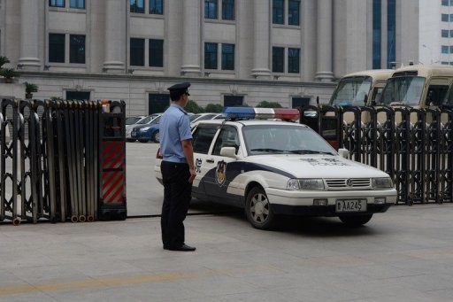 Dictatorship arrests China rights activist