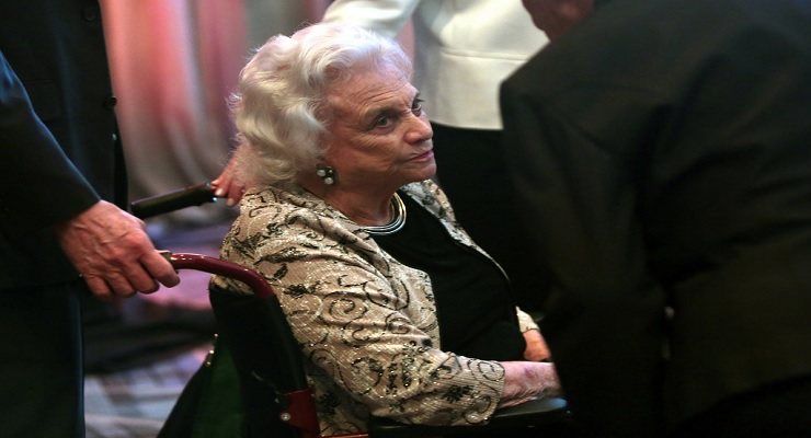Ex-Justice Sandra Day O'Connor Retiring From Public Life